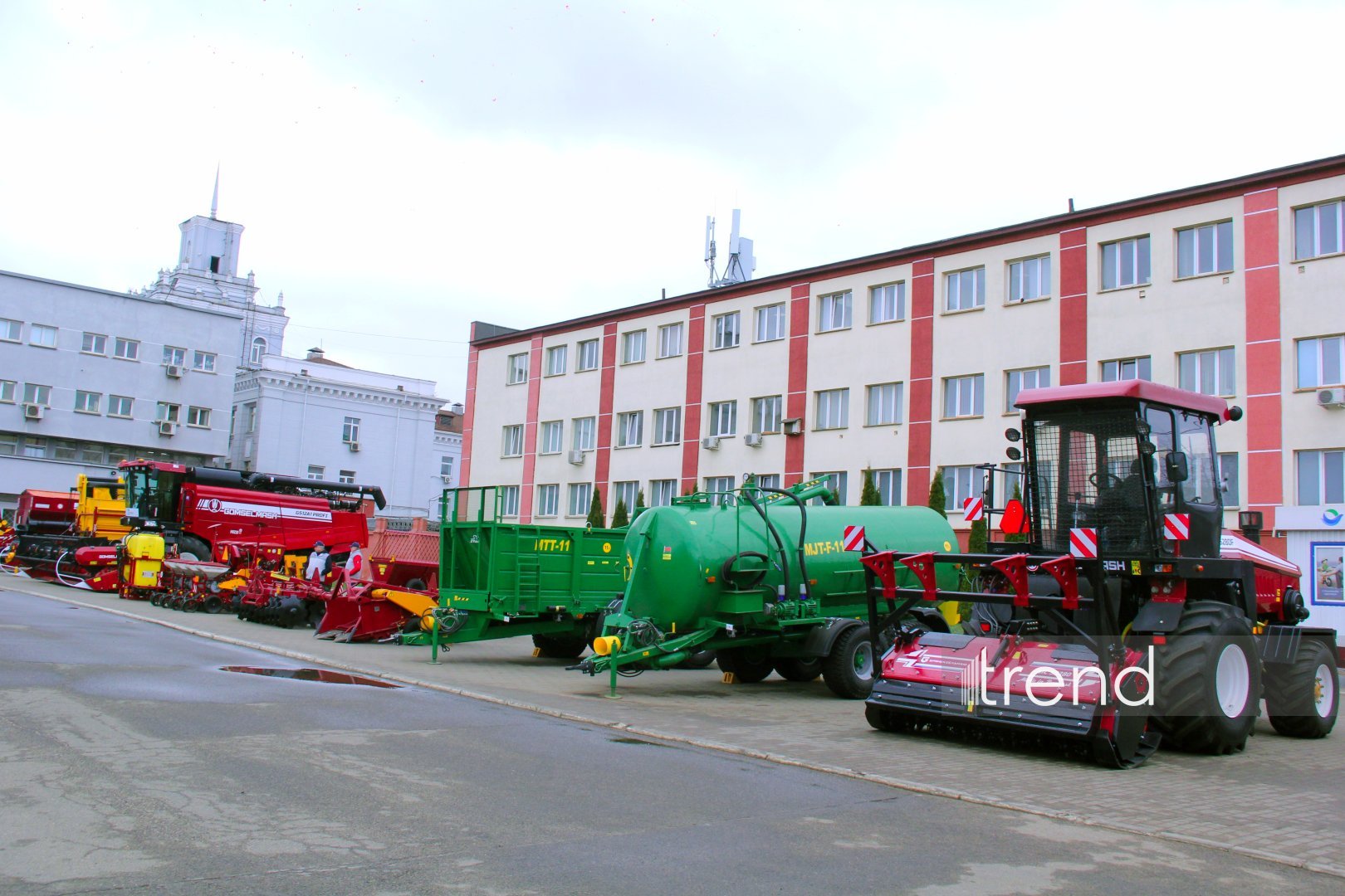 Юбилейный год стратегического партнерства GAZ и МТЗ во благо развития Азербайджана и Беларуси - репортаж из Минска (ФОТО)