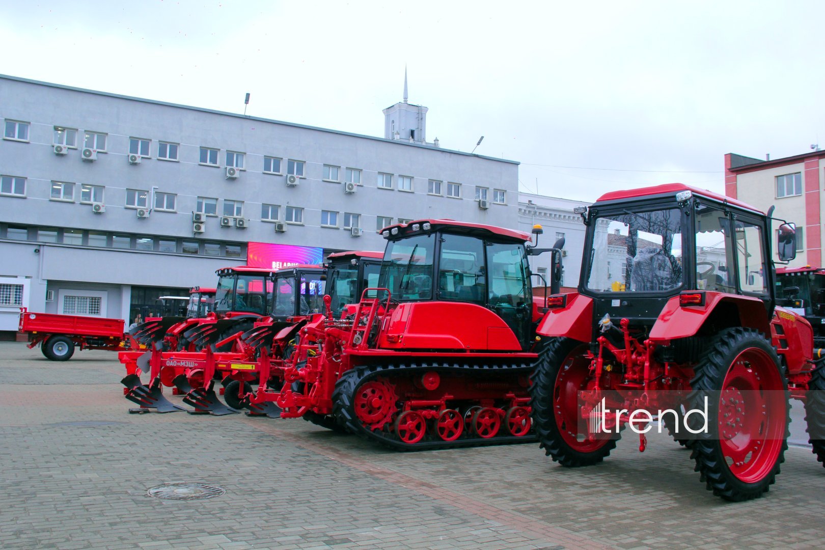 Юбилейный год стратегического партнерства GAZ и МТЗ во благо развития Азербайджана и Беларуси - репортаж из Минска (ФОТО)