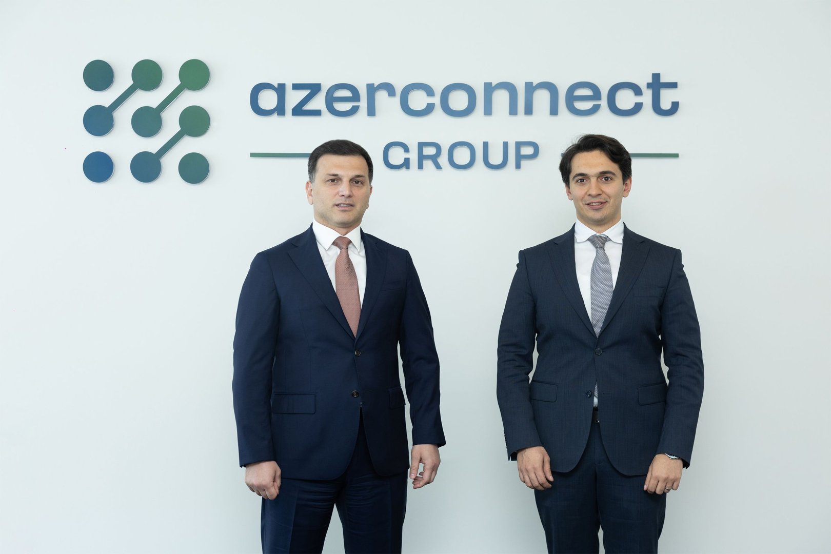Генеральный директор Azerconnect Group Эмиль Масимов встретился с победителем конкурса «Yüksəliş» (ФОТО)