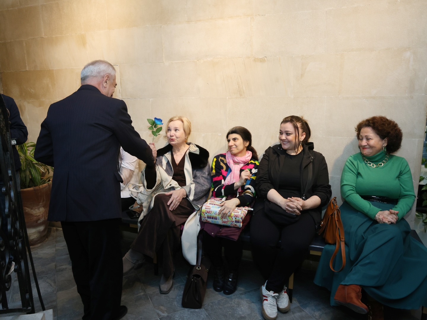 Четыре времени года Алиаги Вахида - спектакль в сердце старого Баку (ФОТО)