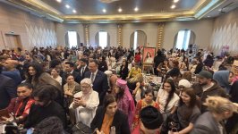 В Баку состоялась Весенняя благотворительная ярмарка (ФОТО)