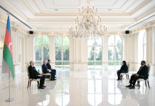 Президент Ильхам Алиев принял новоназначенного посла Эсватини в Азербайджане (ФОТО/ВИДЕО)