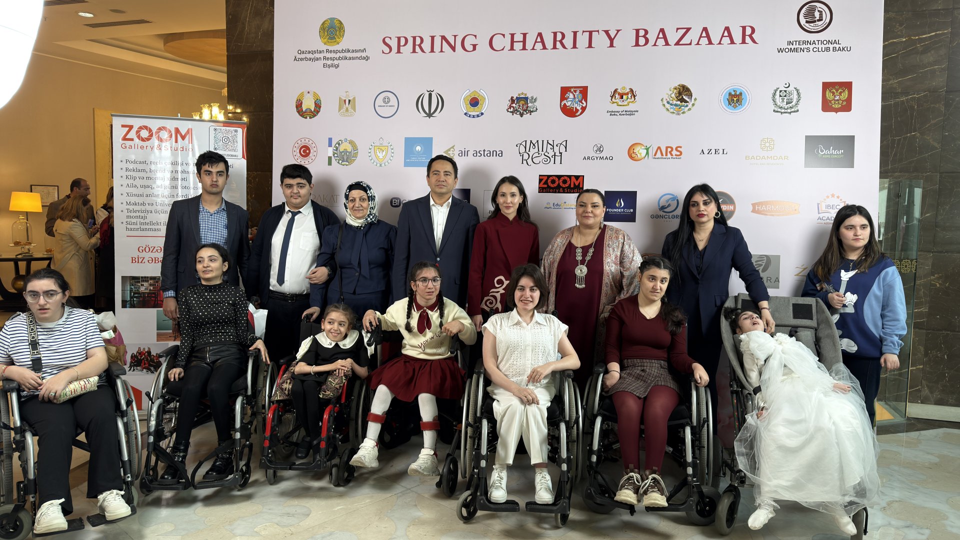 В Баку состоялась Весенняя благотворительная ярмарка (ФОТО)