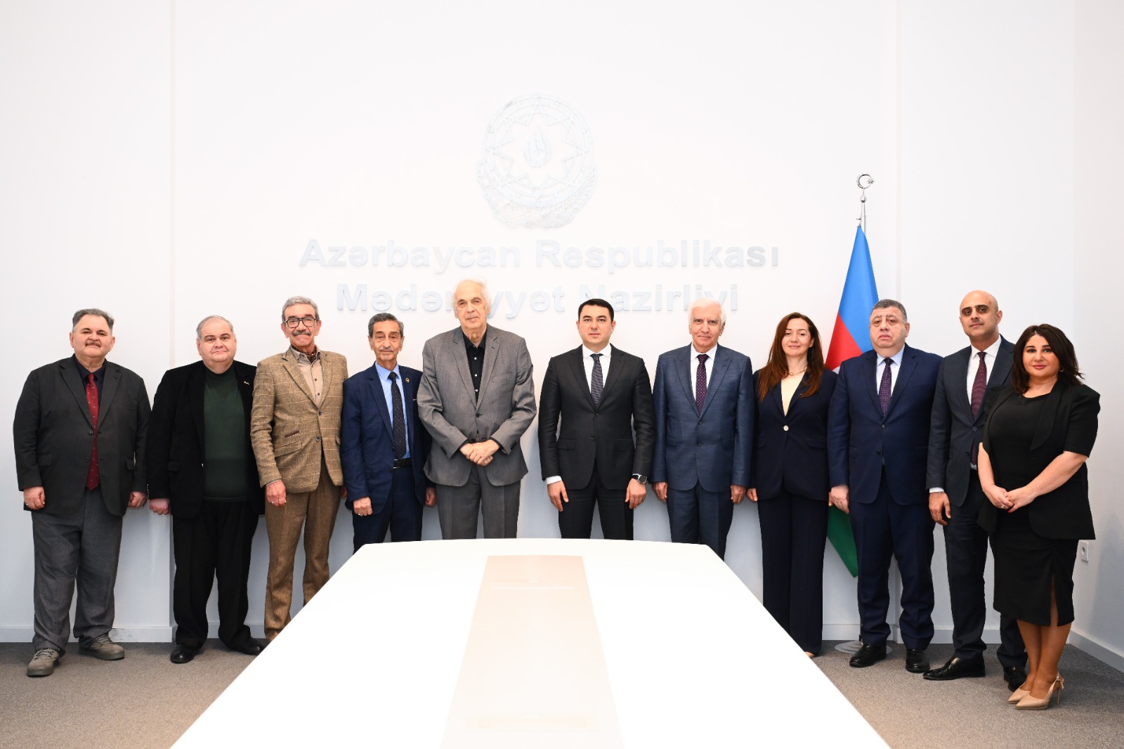 В честь юбилея Рамиз Гасаноглу награждён "Почётным дипломом" министерства культуры Азербайджана (ФОТО)