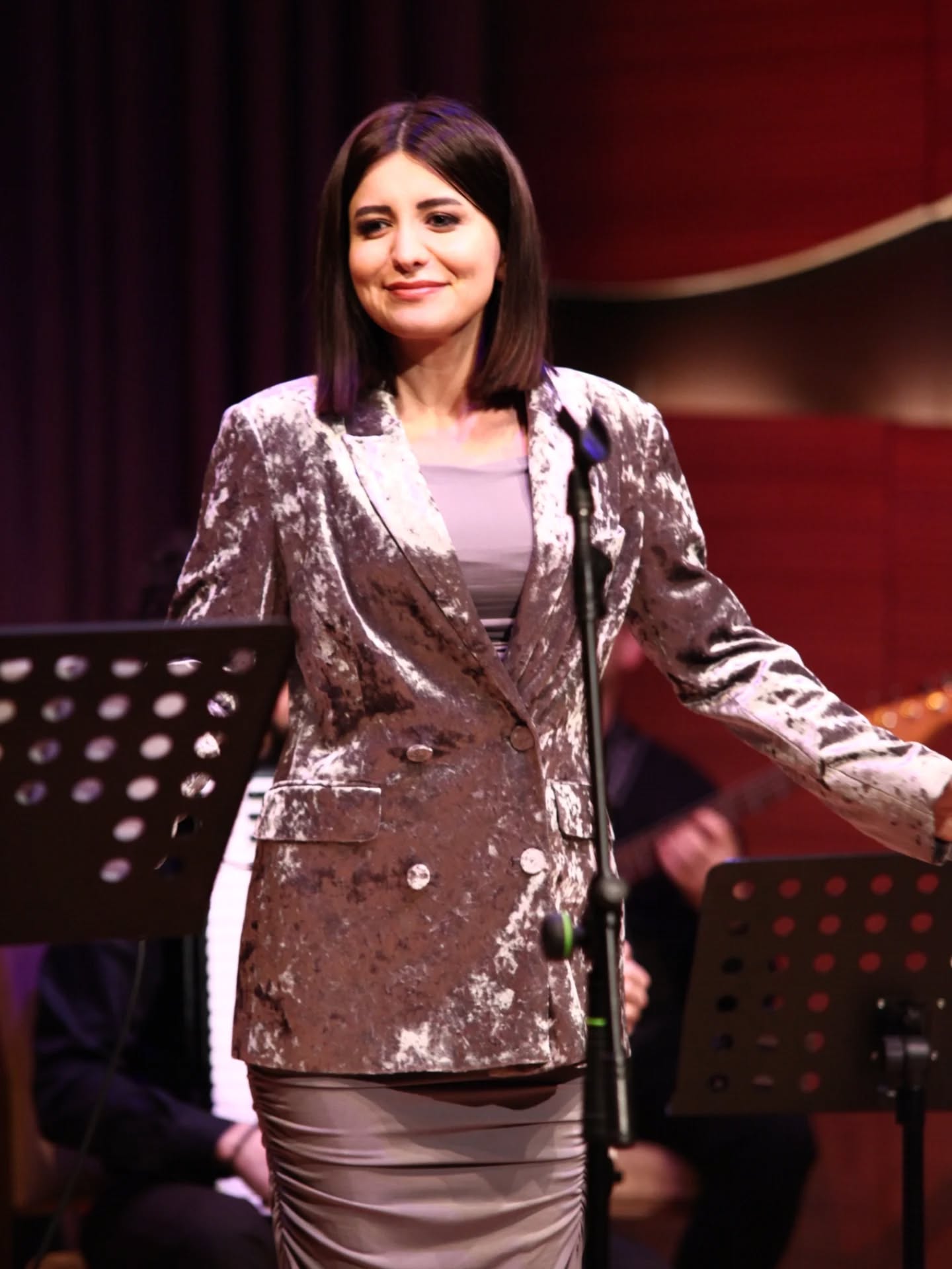 Взглянуть на себя со стороны: Вечер искреннего смеха в Баку (ФОТО)