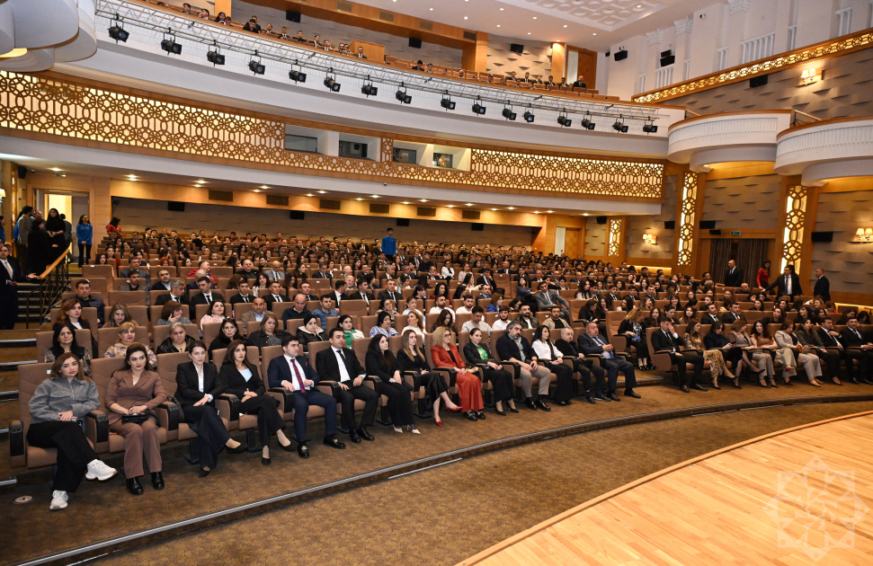В киноцентре «Низами» прошла премьера документального фильма «Лошадиная сила» (ФОТО)