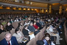 Лейла Алиева и Алена Алиева приняли участие в церемонии презентации второго сезона многосерийного фильма «Я, Лала и Шерлок Холмс 2» (ФОТО)