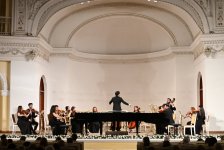 Известные музыканты из Азербайджана и Турции - Егана Ахундова и Гюльсин Онай выступили с блестящей программой (ФОТО)