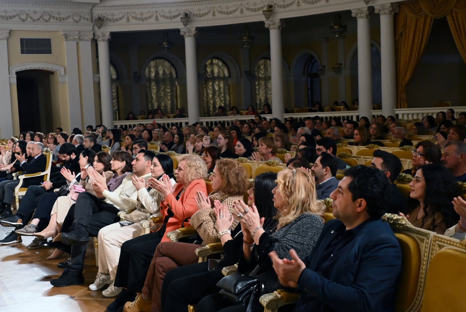 Известные музыканты из Азербайджана и Турции - Егана Ахундова и Гюльсин Онай выступили с блестящей программой (ФОТО)