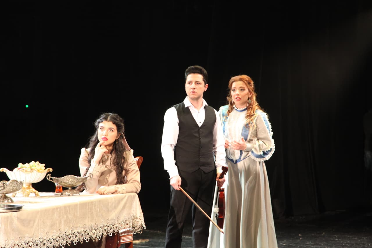 Гаджи Зейналабдин Тагиев - духовное возвращение на место созданного им театра. Блестящая премьера спектакля "Меценат" (ВИДЕО, ФОТО)