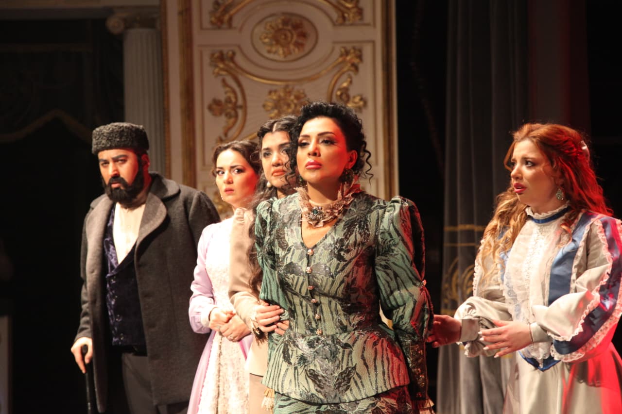 Гаджи Зейналабдин Тагиев - духовное возвращение на место созданного им театра. Блестящая премьера спектакля "Меценат" (ВИДЕО, ФОТО)