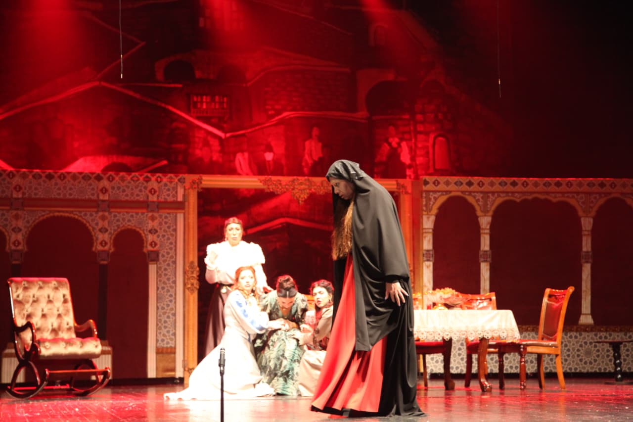 Гаджи Зейналабдин Тагиев - духовное возвращение на место созданного им театра. Блестящая премьера спектакля "Меценат" (ВИДЕО, ФОТО)