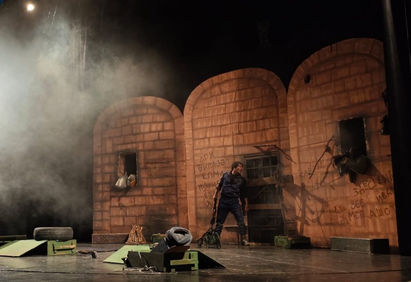 Спектакль "Бессмертный", посвященный Натигу Гасымову, представлен в Мингячевире при поддержке Фонда Гейдара Алиева (ФОТО)