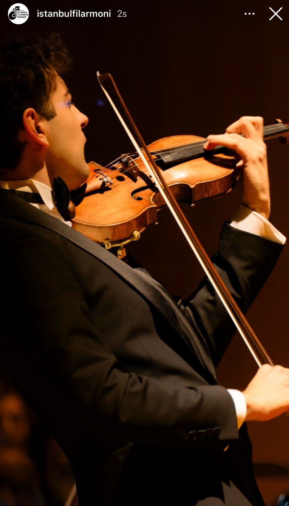 3000 свечей и триумф Эльвина Ходжа Ганиева в Турции – одного из лучших скрипачей современности (ВИДЕО, ФОТО)