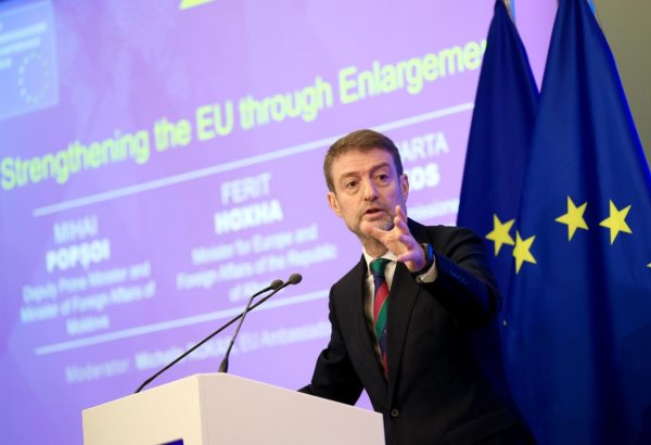 Устойчивый мир между Азербайджаном и Арменией будет способствовать большей предсказуемости на Южном Кавказе - глава МИД Албании (Эксклюзив)