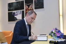 Джейхун Байрамов прибыл с визитом в Бангкок (ФОТО)