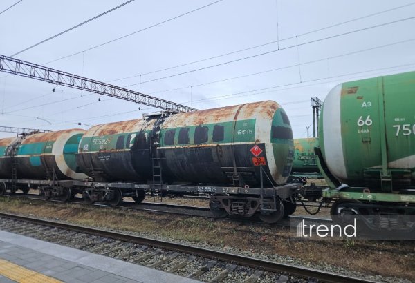 Завтра из Азербайджана в Армению будут отправлены 16 вагонов дизельного топлива