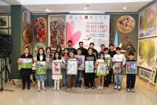 В Баку прошел двухдневный арт-марафон "Соприкоснись с природой, передай её загадочную красоту!" (ФОТО)