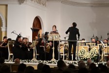 В Баку представлена мировая премьера Геннадия Ровнера "Anabasis" (ФОТО)