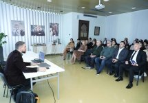 Цифра, свет, искусство: как технологии оживляют историю Азербайджана (ФОТО)