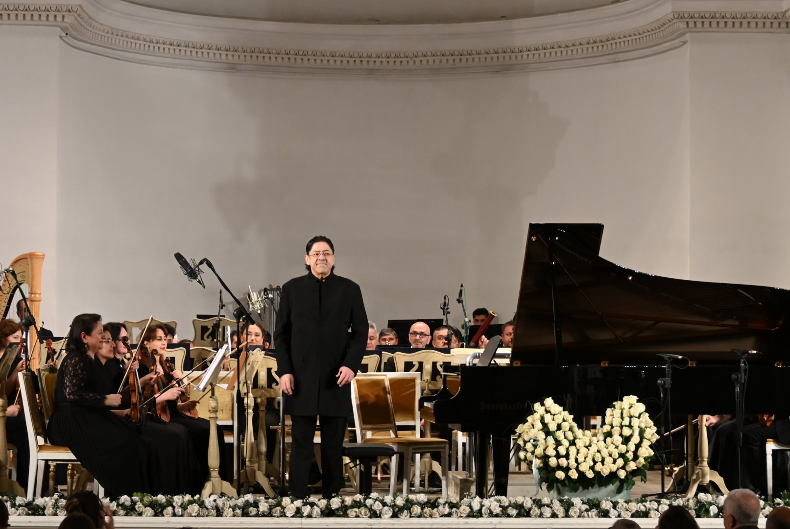 В Баку представлена мировая премьера Геннадия Ровнера "Anabasis" (ФОТО)