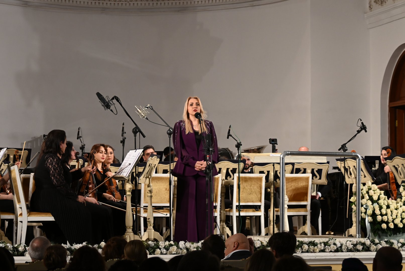 В Баку представлена мировая премьера Геннадия Ровнера "Anabasis" (ФОТО)