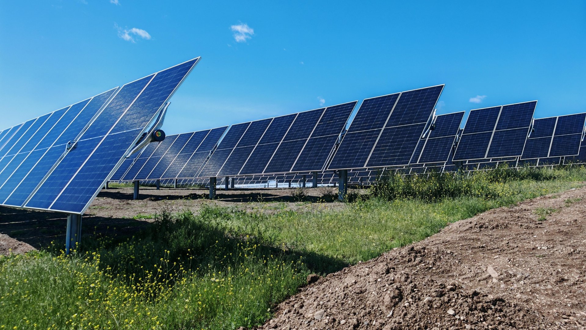 В Джебраиле в рамках проекта "Шафаг" установлен первый солнечный модуль (ФОТО)
