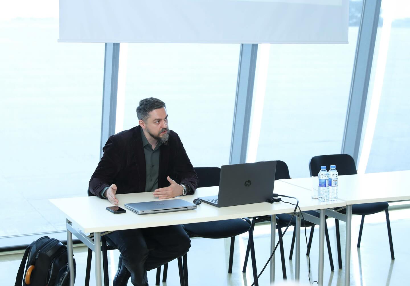 Цифра, свет, искусство: как технологии оживляют историю Азербайджана (ФОТО)