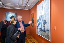 Лица, пейзажи, судьбы - палитра эпохи Джахангира Рустамова в реальности и вдохновении (ФОТО)