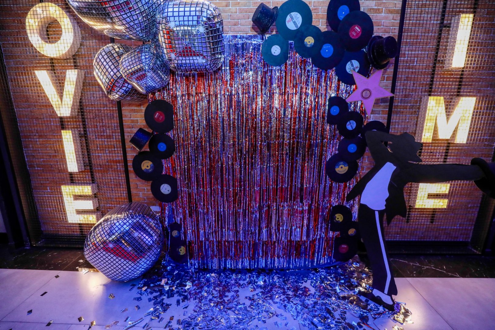 В Баку появился портал в эпоху поп-короля Майкла Джексона: Вечер, где ожила легенда! (ВИДЕО, ФОТО)