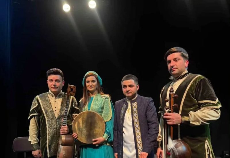 Азербайджанский мугам покоряет Европу (ФОТО)