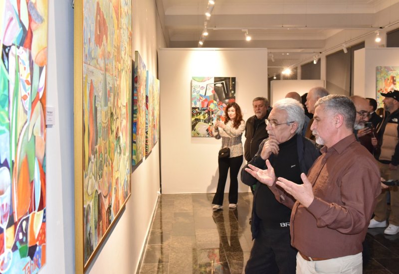 В Баку открылась персональная выставка художника Таира Шихалиева (ФОТО)