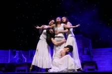 Звездный состав Азербайджанского русского драмтеатра представляет премьеру "Дома Бернарды Альбы" (ФОТО)