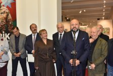 В Баку открылась персональная выставка художника Таира Шихалиева (ФОТО)