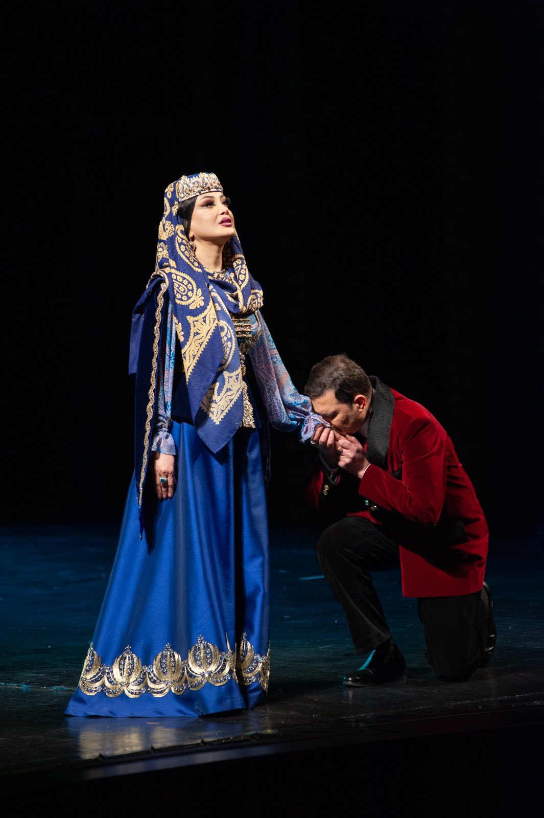 Малейка Асадова отметила юбилей в образе дочери последнего Карабахского хана (ФОТО)