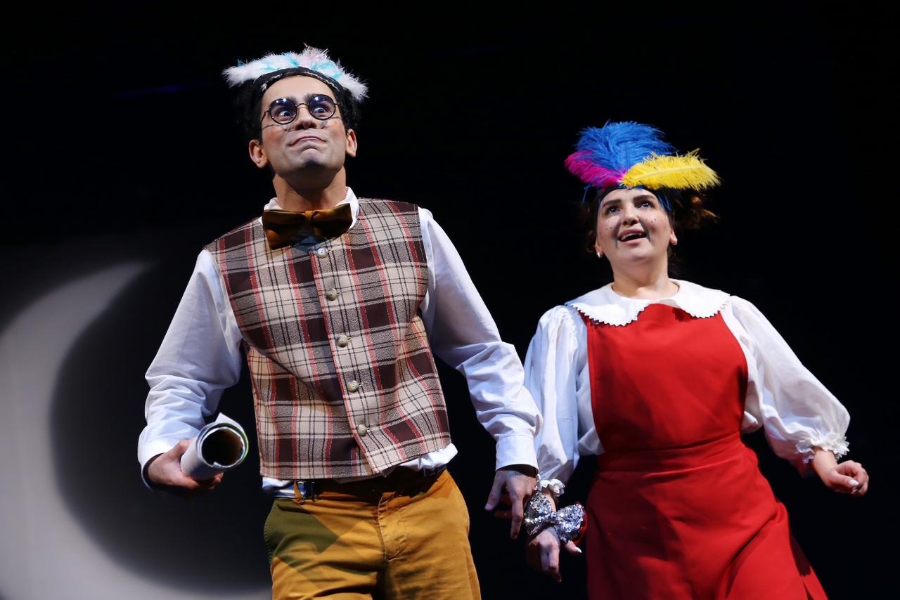 В Баку появилась волшебница, понимающая язык животных и птиц (ФОТО)