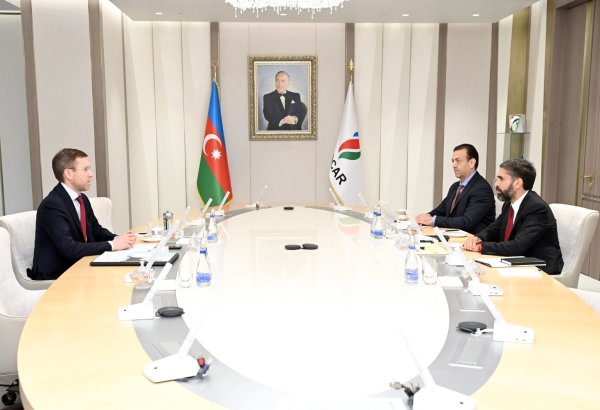 Обсуждено сотрудничество в энергетической сфере между SOCAR и "Укрнафта" (ФОТО)