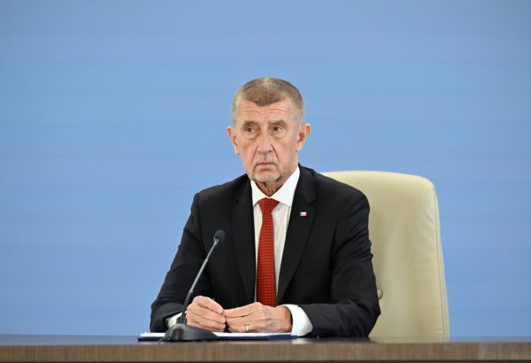 Сегодняшний форум продвинет и интенсифицирует наше сотрудничество - премьер-министр Чехии