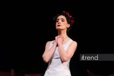 В Баку состоялась блестящая премьера спектакля "Дом Бернарды Альбы" –эмоции до слез и оваций (ФОТО)