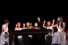 В Баку состоялась блестящая премьера спектакля "Дом Бернарды Альбы" –эмоции до слез и оваций (ФОТО)