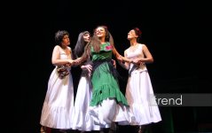 В Баку состоялась блестящая премьера спектакля "Дом Бернарды Альбы" –эмоции до слез и оваций (ФОТО)