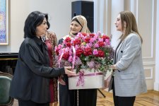 Искренние мелодии души на юбилейном вечере в Баку (ФОТО)