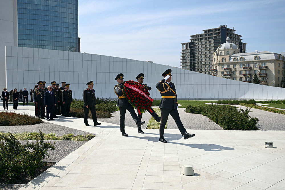 Командующий Сухопутными войсками Турции находится с официальным визитом в Азербайджане (ФОТО)