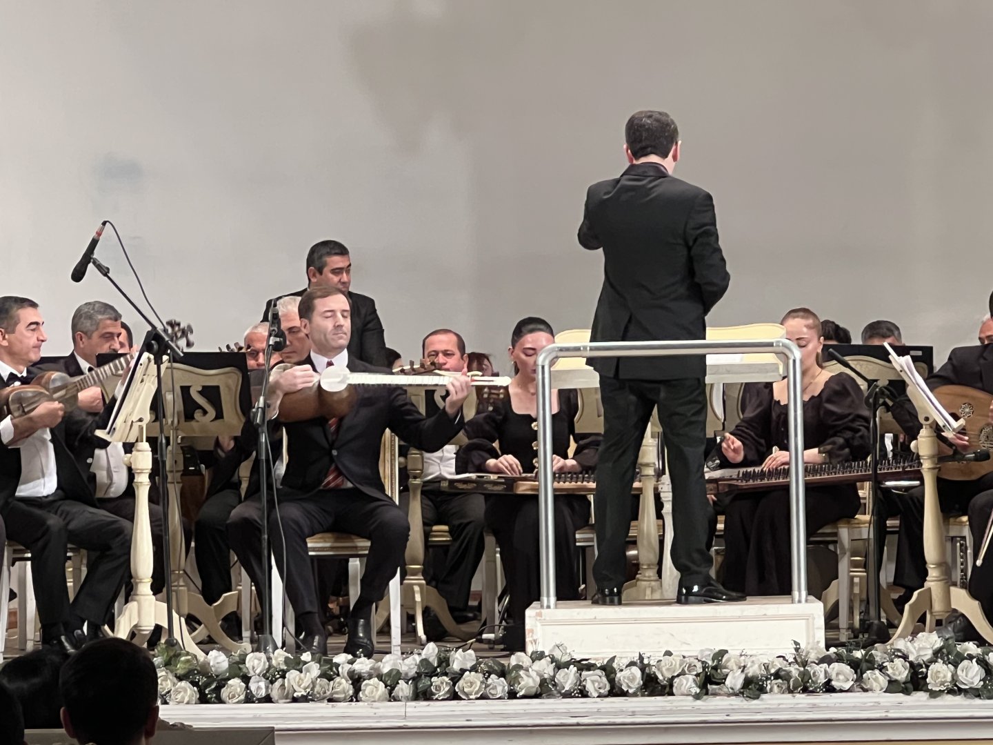 Праздник длиною в 90 лет - торжество азербайджанской музыки и танцев (ФОТО)