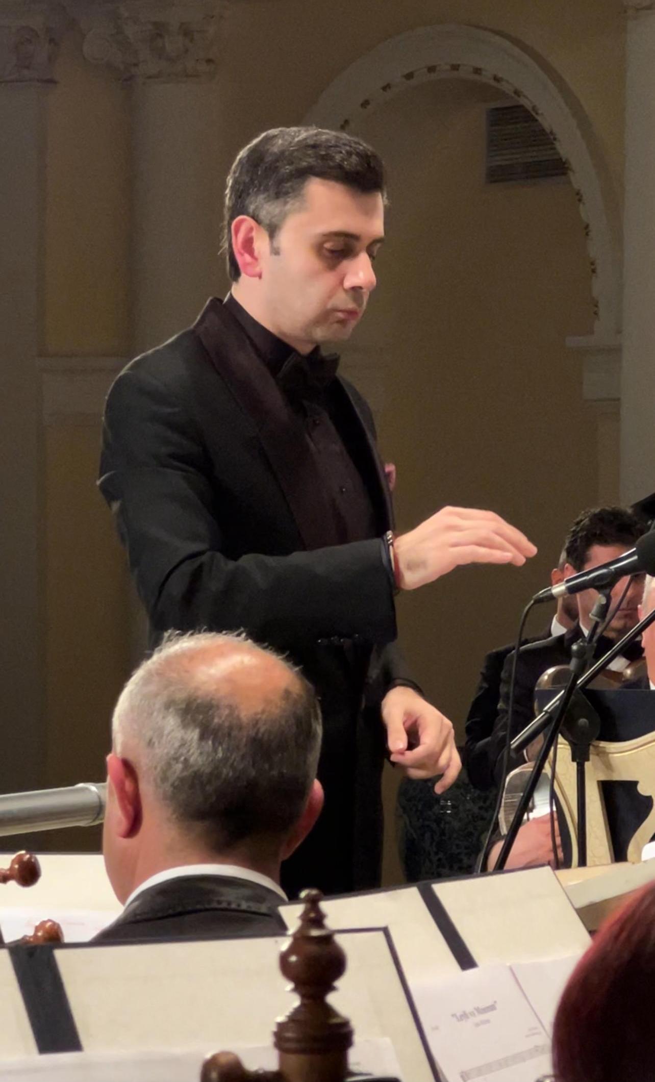 Праздник длиною в 90 лет - торжество азербайджанской музыки и танцев (ФОТО)