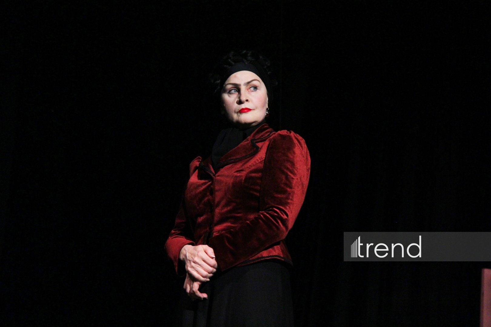 В Баку состоялась блестящая премьера спектакля "Дом Бернарды Альбы" –эмоции до слез и оваций (ФОТО)