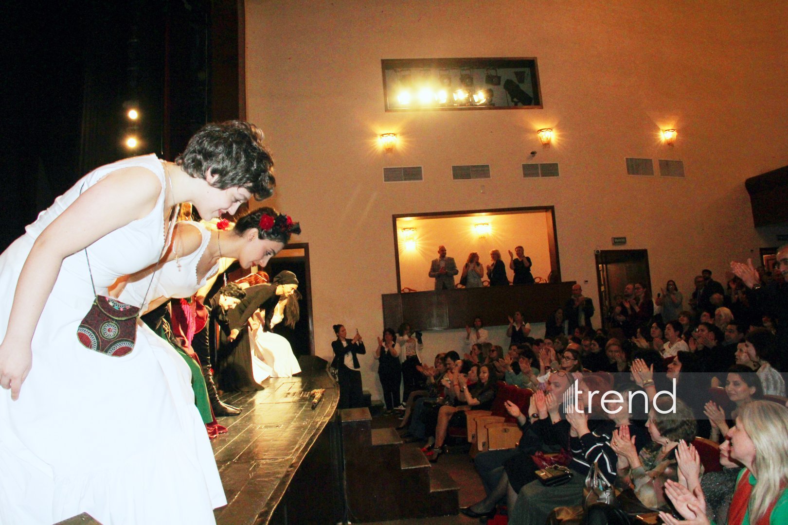 В Баку состоялась блестящая премьера спектакля "Дом Бернарды Альбы" –эмоции до слез и оваций (ФОТО)