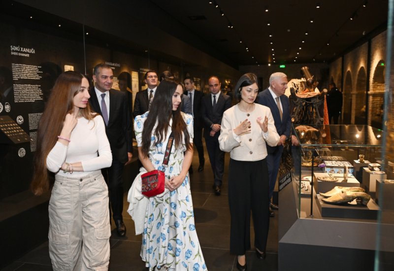 Лейла Алиева и Арзу Алиева приняли участие в открытии после восстановления историко-архитектурных памятников в Шеки (ФОТО)