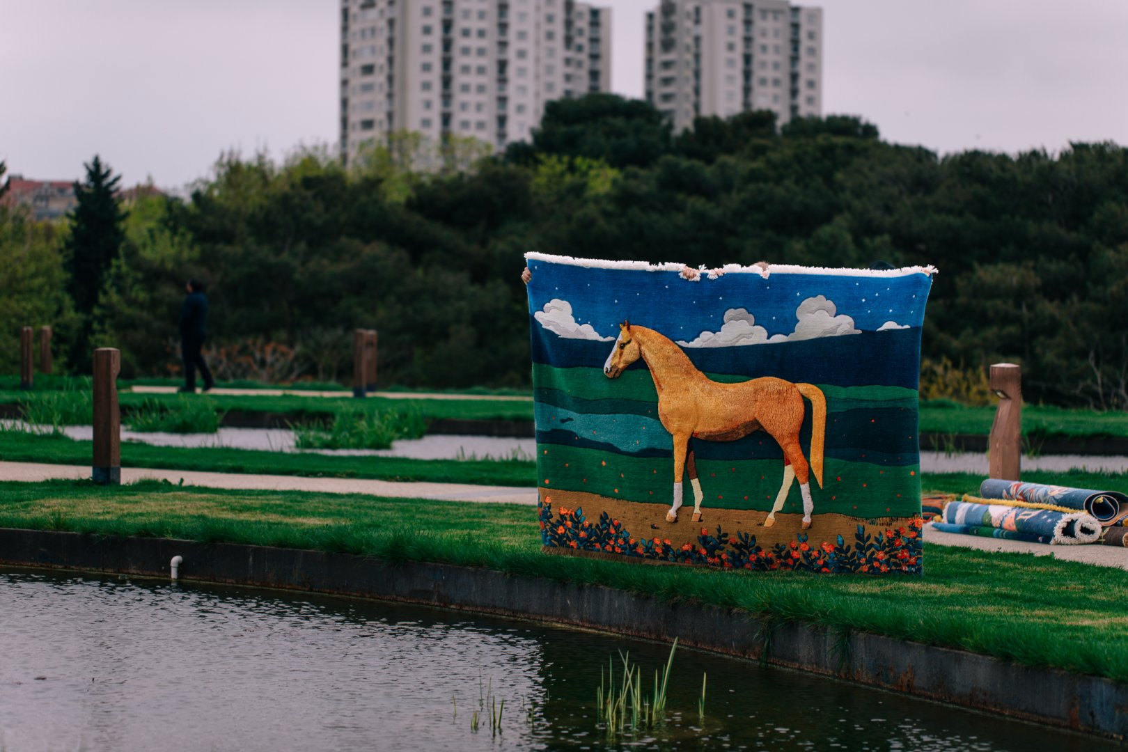 Новый взгляд в технике 3D – создана эксклюзивная коллекция "Узоры, оживляющие сказки. Карабахские ковры" (ФОТО)