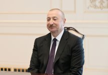 Президент Ильхам Алиев принял делегацию Объединенных Арабских Эмиратов (ФОТО/ВИДЕО)